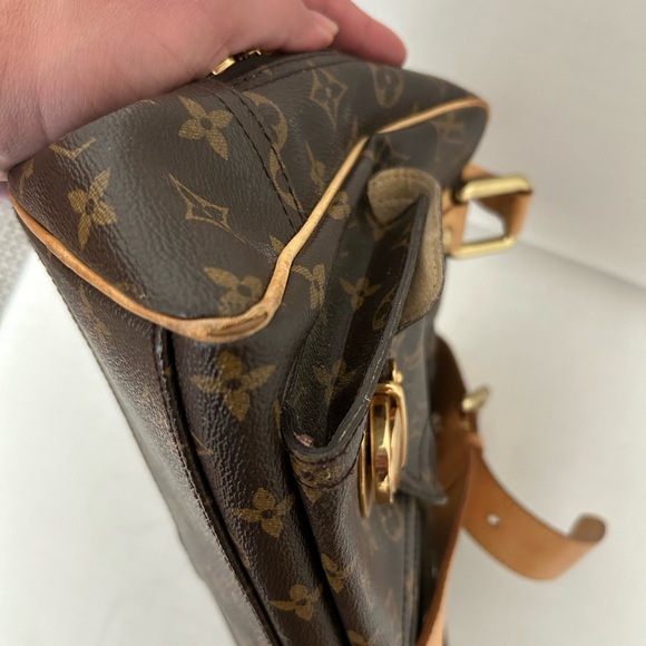 LOUIS VUITTON Manhattan Bag! Great pre-loved condition! - Picture 11 of 11